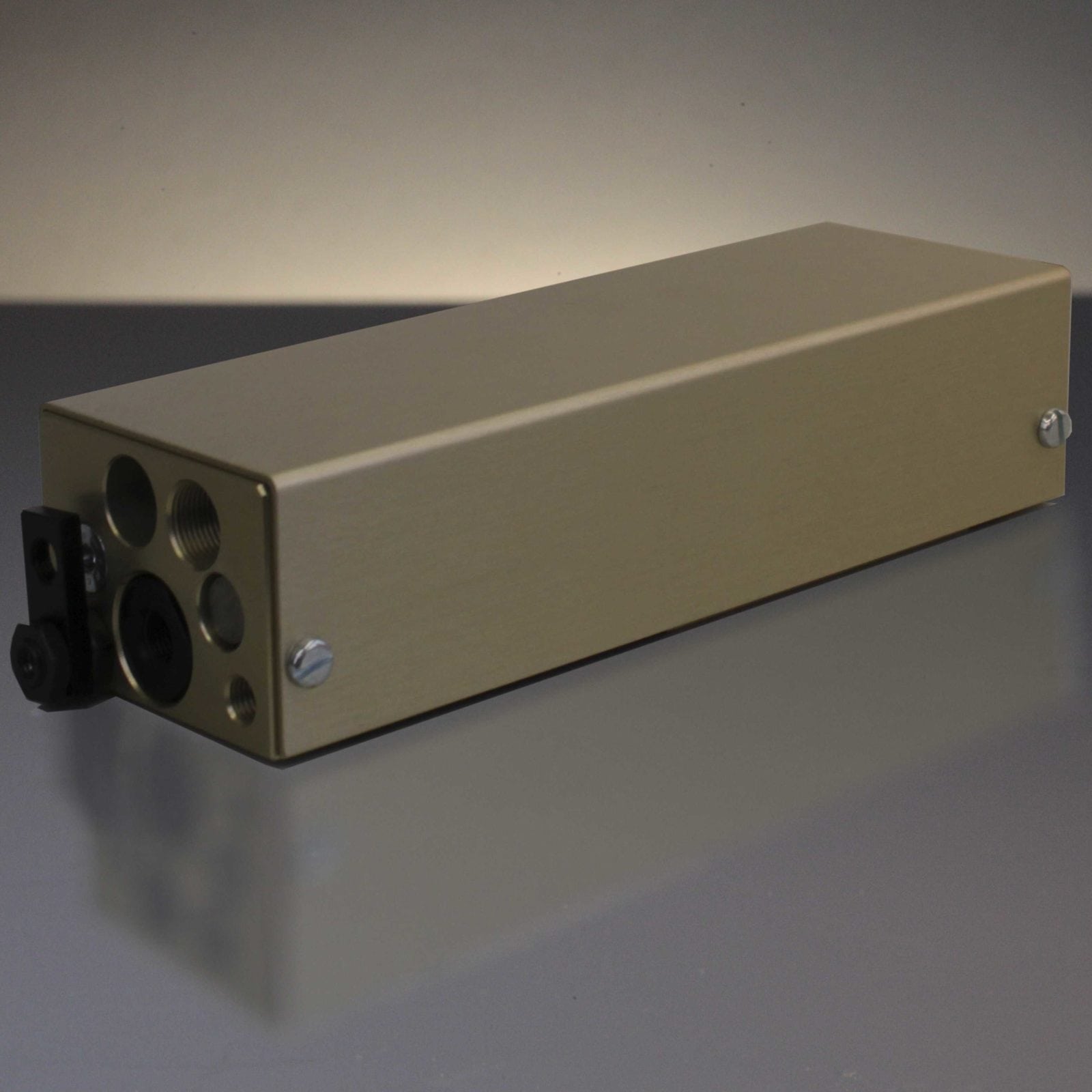 pneumatische Lineareinheit LEK-6 mit Blechabdeckung