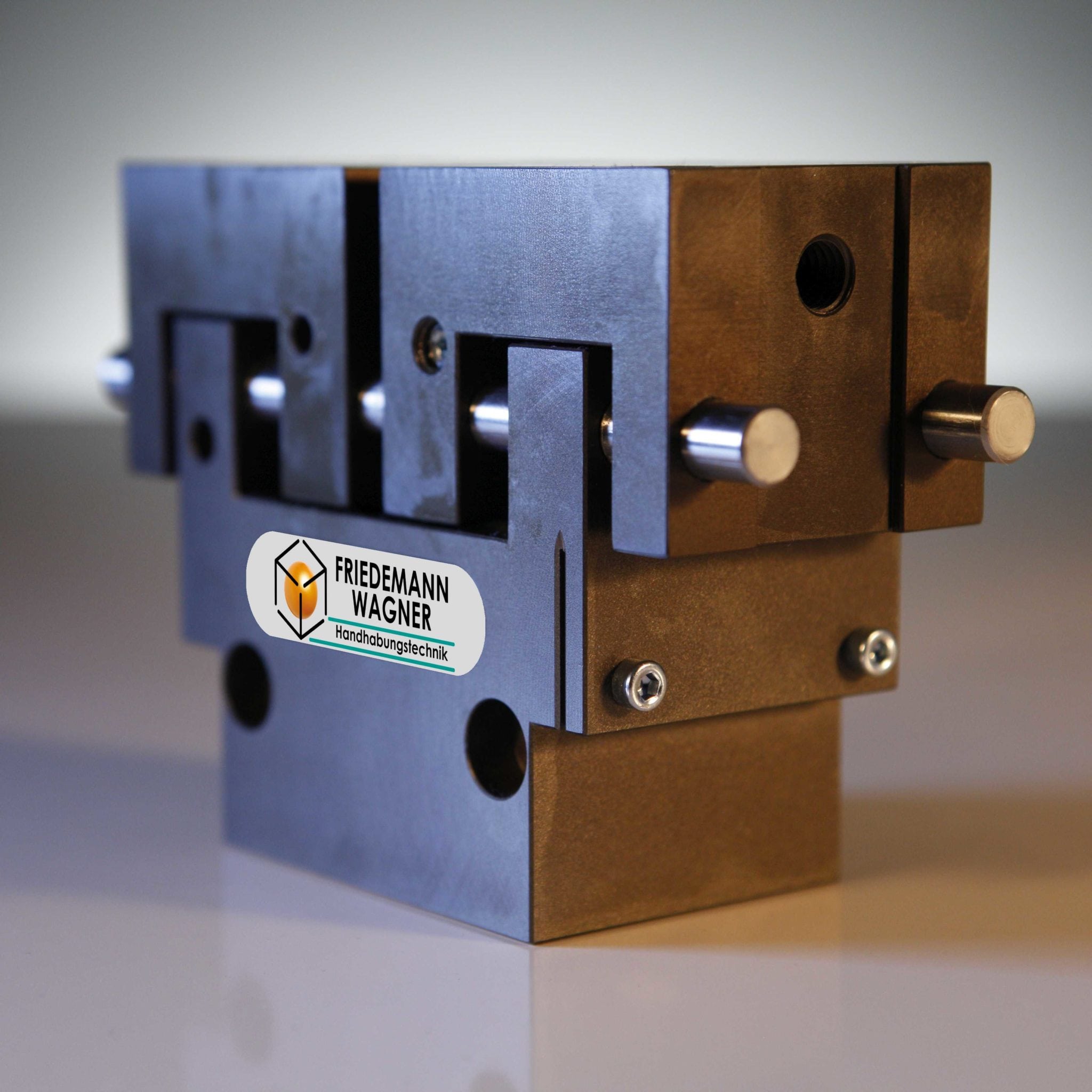 Parallelgreifer PGM-96, 12 mm Hub je Backe